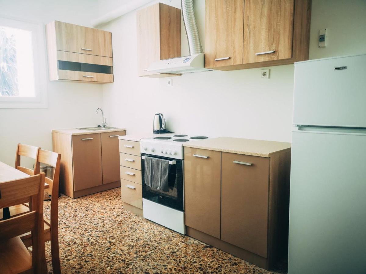 Explore Greece From Colorful City Centre Apartment Chalkida Ngoại thất bức ảnh