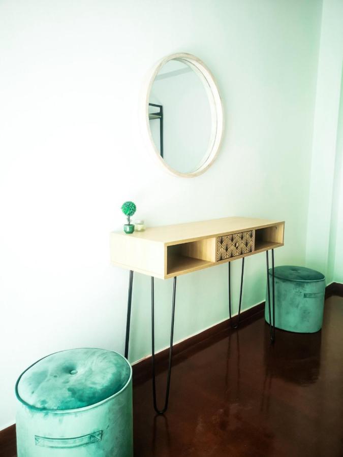Explore Greece From Colorful City Centre Apartment Chalkida Ngoại thất bức ảnh
